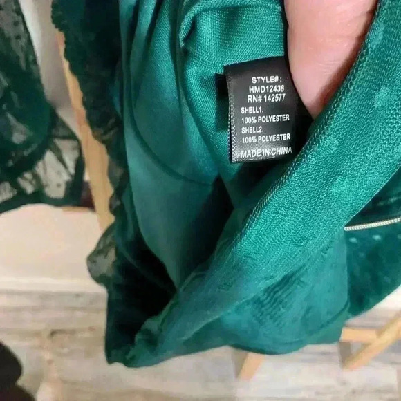 Haute Monde, Mini dress Green, Ruched Mesh Long Sleeve, Size Large - Picture 8 of 11